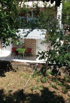 Klenovica Apartment | Apartments Popi