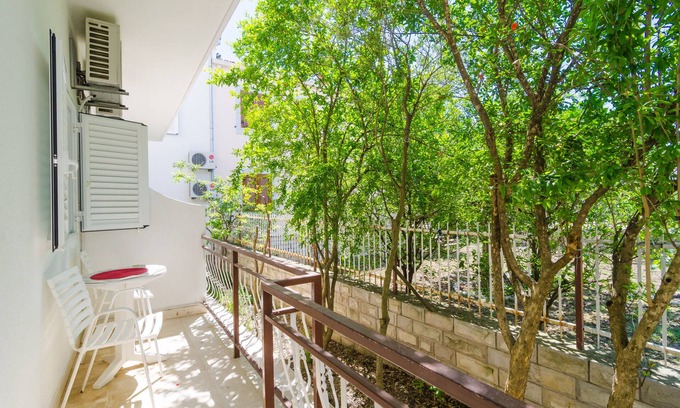 Kupari Apartment | Apartments & Rooms Barišić - Superior Studio Apartment with Balcony and Garden View