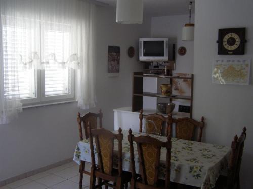 Tar-Vabriga Apartment | Apartments Roviš
