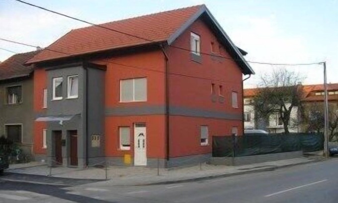 Zagreb Apartment | Apartments Slobodan, (10367), Zagreb, hr