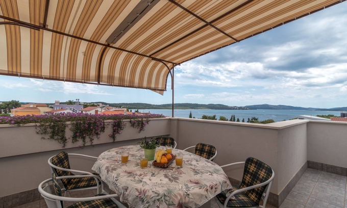 Okrug Apartment | Apartments Vojin