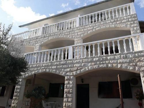 Island Hvar Apartment | Apartments with parking space Ivan Dolac, Hvar - 17778