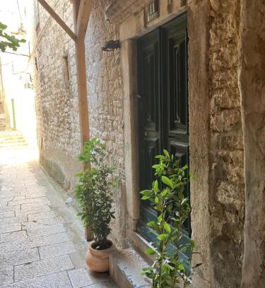 Sibenik Old Town Apartment | Apartments with WiFi Sibenik - 23803