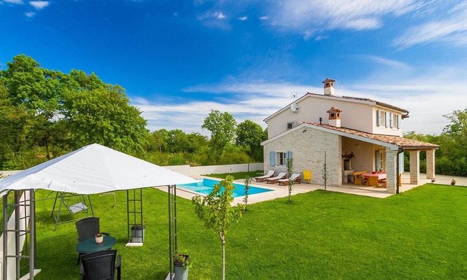 Hreljici House | Awesome home in Marcana