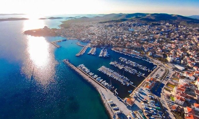 Cista Velika House | Beautiful villa for 8 people with A/C, private pool, WIFI, TV, terrace and parking