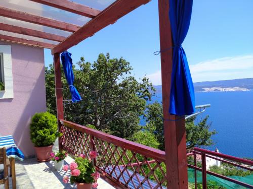 Celina House | Cheerful two bedroom cottage with panoramic view in Celina