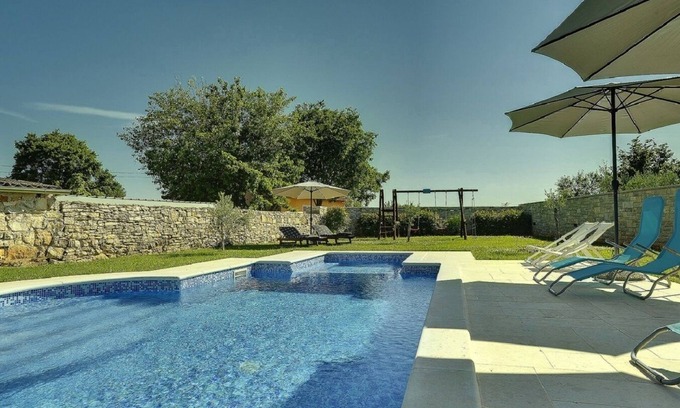 Orbanici House | Comfortable villa with private pool