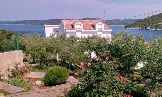 Veliki Drvenik Apartment | Family friendly seaside apartments Drvenik Veliki, Drvenik - 11832