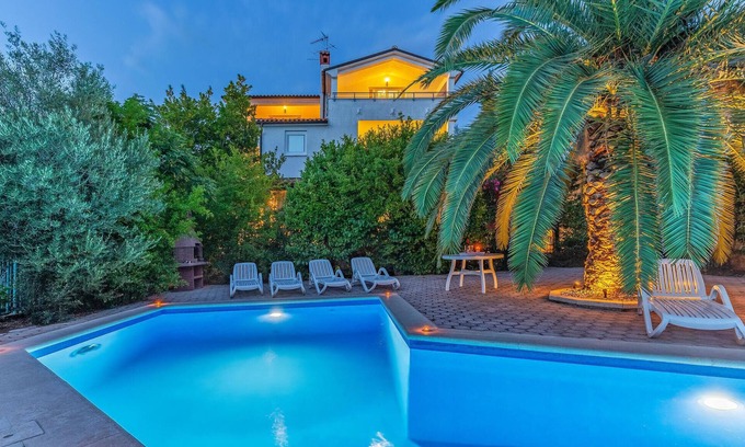 Pjescana Uvala Apartment | Gorgeous apartment in Pula with WiFi