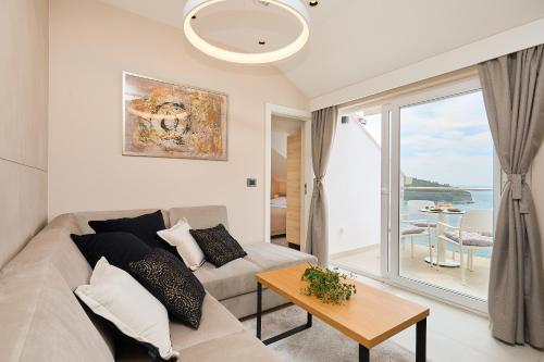 Ploce Apartment | Hedera Estate, Hedera A32