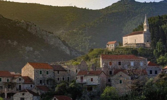 Pitve Apartment | Heritage 4-Stars Apartment Kyra Pitve Hvar
