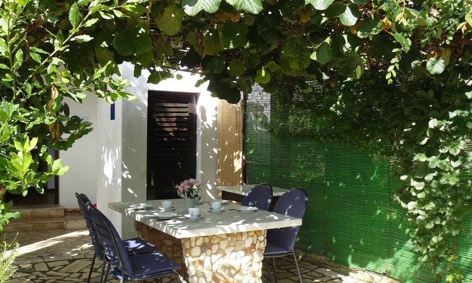 Novigrad Apartment | Holiday apartment beach at 30 m