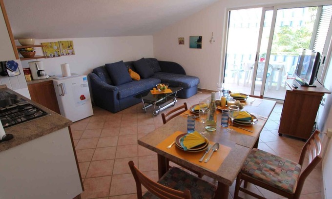 Porat Apartment | Holiday apartment mit Klimaanlage und Balkon
