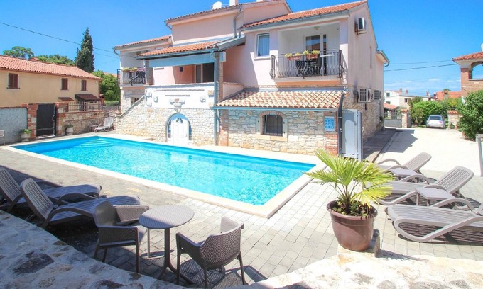 Tar-Vabriga Apartment | Holiday apartment Tar for 1 - 6 persons with 2 bedrooms - Holiday apartment