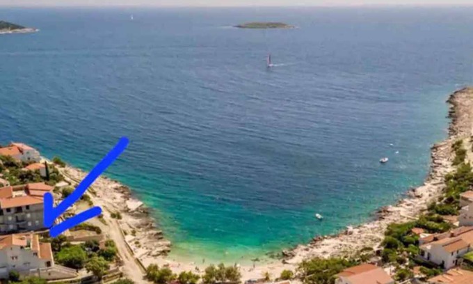 Sevid Apartment | Holiday apartment With sea views and first rich to the sea