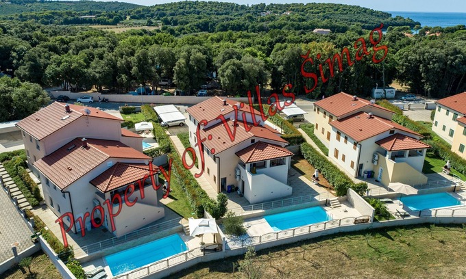 Banjole House | Holiday home for 10 guests with 200m² in Banjole (65275)
