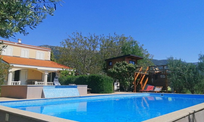 Rudine House | Holiday home Marija, (15712), Kaštel Novi, hr