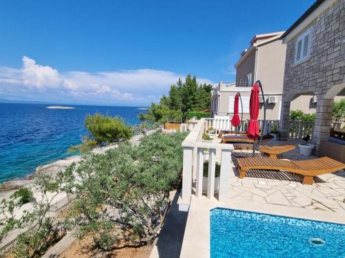 Prigradica House | Holiday Home Nada by Interhome