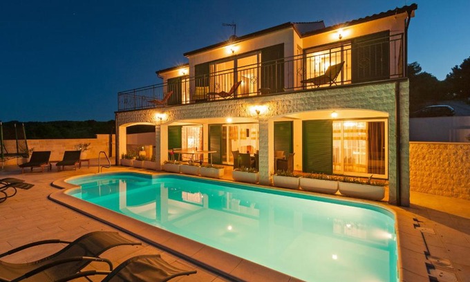 Stomorska Villa | Holiday home Sunset