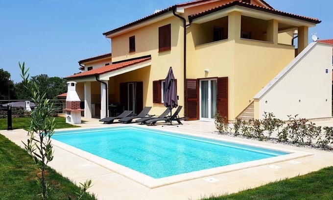 Banjole House | Holiday house Banjole for 1 - 10 persons with 4 bedrooms - Holiday home