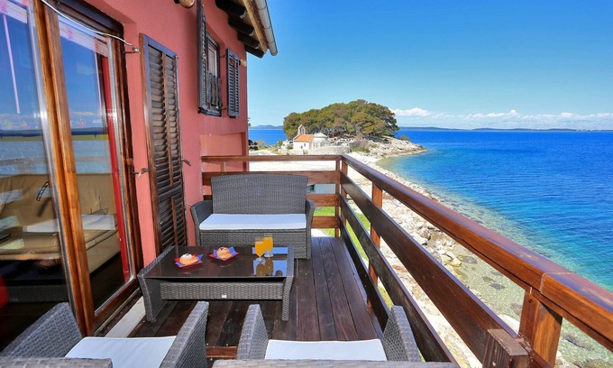 Savar House | Holiday house Kolic for 2 persons