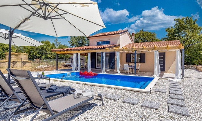 Smoljanci House | Holiday House Krase with Private Pool