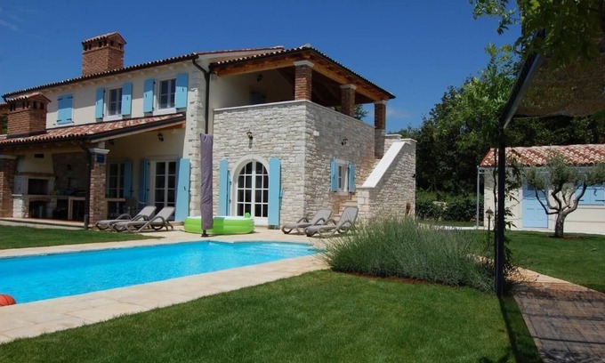 Tar-Vabriga House | Holiday house Tar for 1 - 8 persons with 3 bedrooms - Holiday home