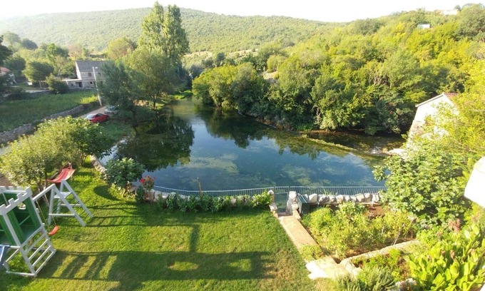 Trilj House | Holiday house Trilj for 1 - 10 persons with 4 bedrooms - Holiday house