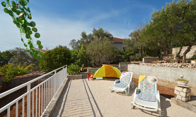 Okrug Gornji Apartment | JOSIP 1, 3 bedroom apartment, 230m from beach