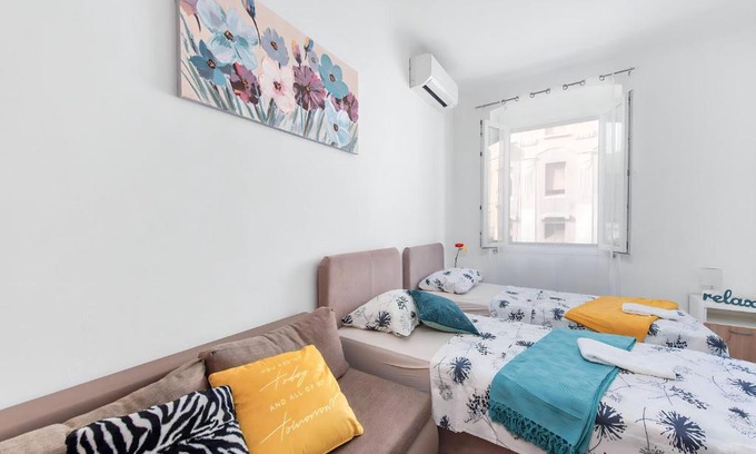Rijeka House | Little flower in city center