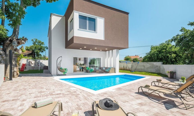 Galizana House | Look forward to a vacation in a very quiet location and leave everyday life behind!