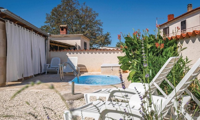 Hreljici House | Lovely home in Hreljici with kitchen