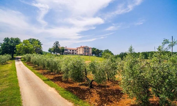 Vrvari Apartment | Lovely House LINDI in Poreč- One-bedroom apartment