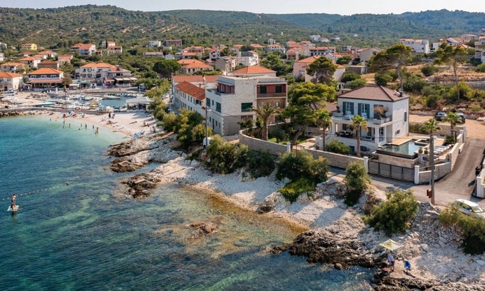 Slatine Villa | Luxury beachfront villa Sensation with private heated pool, sauna, gym, and jacuzzi on Ciovo