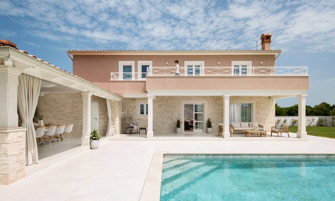 Debeljuhi Villa | Luxury Villa Simona Residence for 8 people in Central Istria with 32 m2 salt-water pool