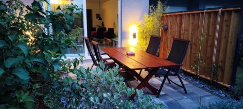 Split Apartment | Marjan Rose
