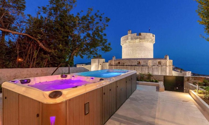 Municipality of Dubrovnik Villa | Minceta Fortress View