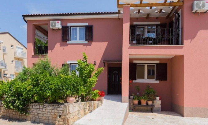 Funtana Apartment | New charming apartment Edi Premium Grey in Funtana