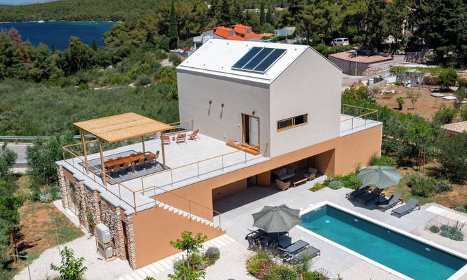 Stari Grad House | Nine Olives Hvar