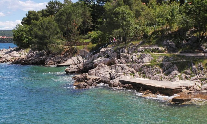 Porat Apartment | One bedroom apartment with terrace Porat, Krk (A-20444-a)