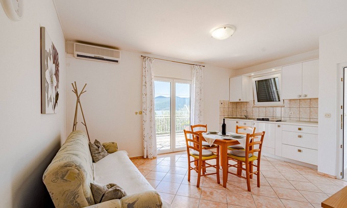 Viganj Apartment | One bedroom apartment near beach Viganj, Pelješac (A-19603-a)