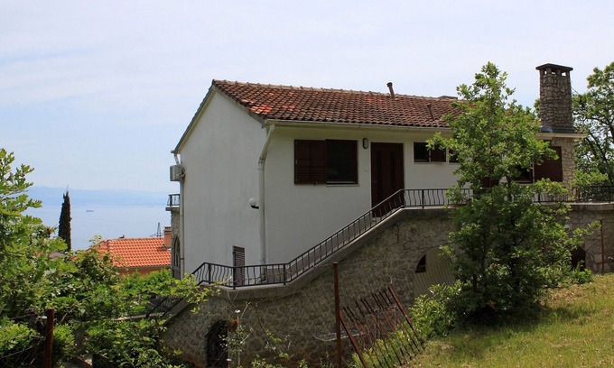 Opric Apartment | One bedroom apartment with balcony and sea view Oprič, Opatija (A-7756-a)