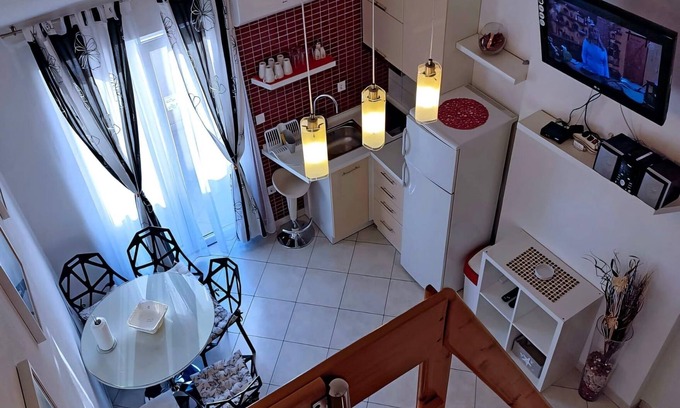 Tucepi Apartment | One bedroom apartment with terrace and sea view Tučepi, Makarska (A-6058-a)