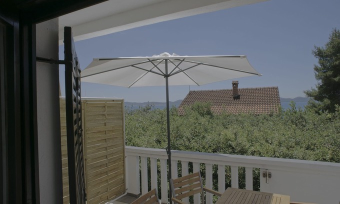 Diklo House | One bedroom apartment with a view