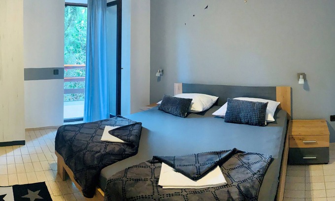 Starigrad Apartment | One bedroom apartment near beach Starigrad, Paklenica (A-6591-c)