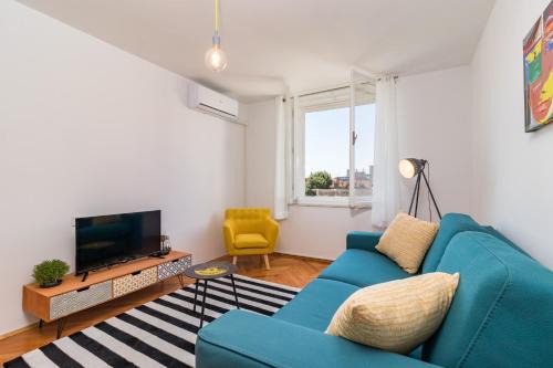 Pula Apartment | Quirky Apartment Arena with parking
