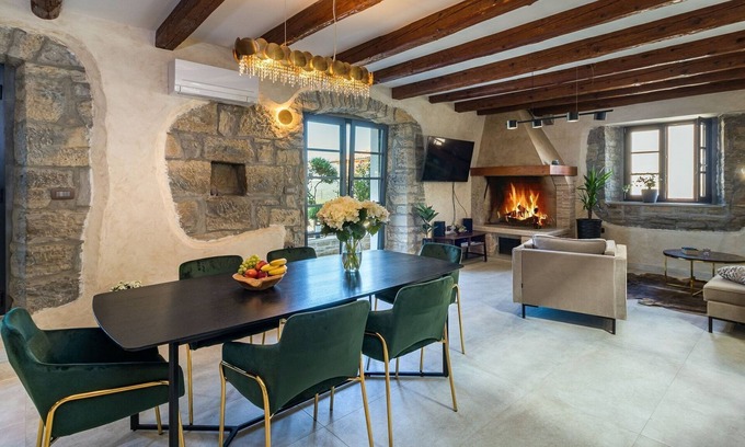 Kircija Cabin | Renovated stone villa with private heated pool in central Istria