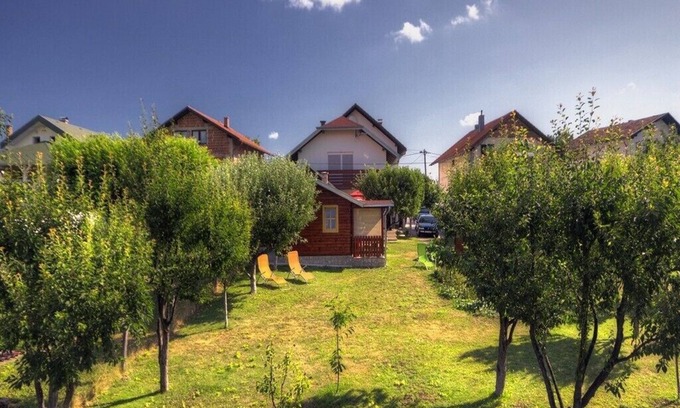 Grabovac Apartment | Rooms Ilija, (10770), Rakovica, hr