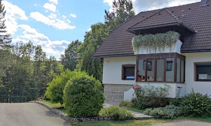 Mukinje Apartment | Rooms Radmila, (8423), Plitvicka jezera, hr
