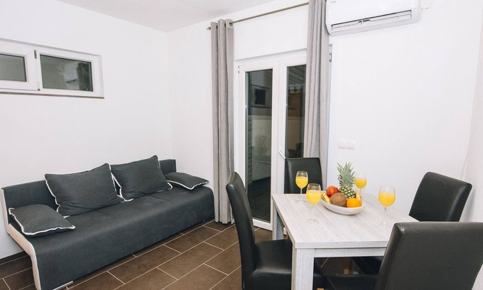 Vrsi House | Seafront one bedroom apartment - Tramontana6